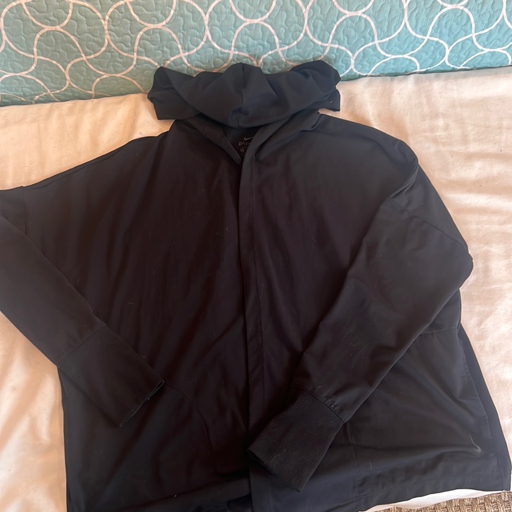 Nike Dri-Fit fly-away athletic top